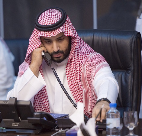 مغردون عن محمد بن سلمان: مطنوخ ولد مطانيخ .. ياقل حكيه بس ياكثر الأفعال