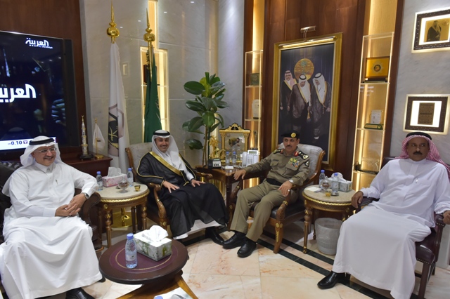 مدير الأمن العام يجتمع بمدير عام #الخطوط السعودية