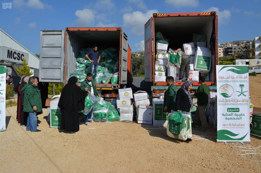 مساعدات إيوائية من مركز الملك سلمان للإغاثة للاجئين سوريين في لبنان
