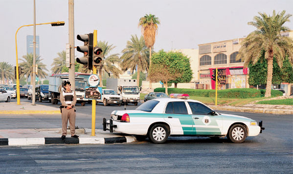 مرور الرياض ينتشر عند الطرق المؤدية للمساجد في رمضان