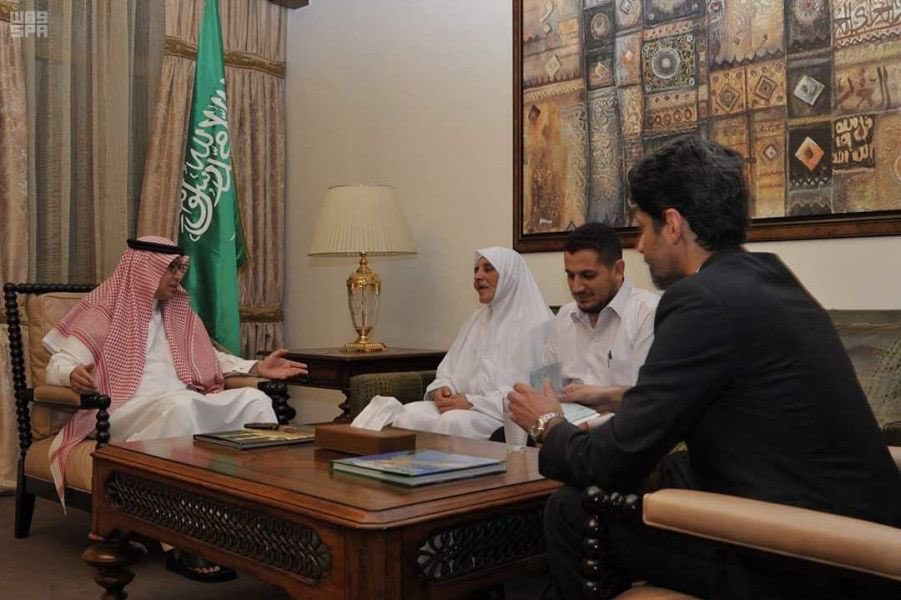 بالصور.. المملكة تحقق أمنية المسنة اللبنانية مريضة السرطان بالحج