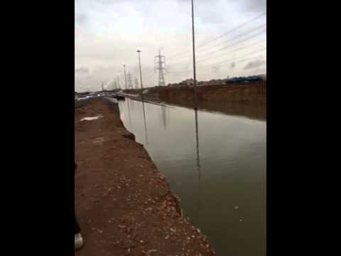 شاهد : طريق ضاحية لبن بعد أمطار الثلاثاء