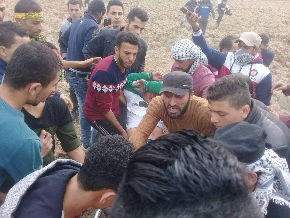 استشهاد 10 فلسطينيين وإصابة المئات في مواجهات مع جنود الاحتلال