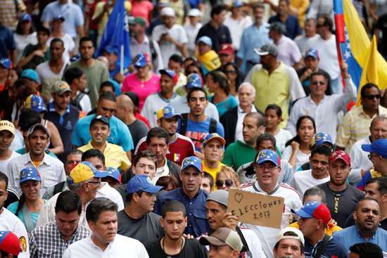 مظاهرات فنزويلا (2)