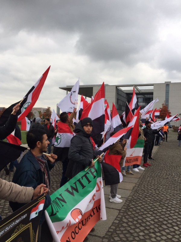 مظاهرة الاحواز امام البرلمان الالماني (6)