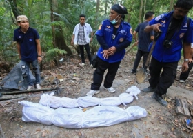 العثور على مقابر جماعية في ماليزيا يشتبه أنها للروهنجيا
