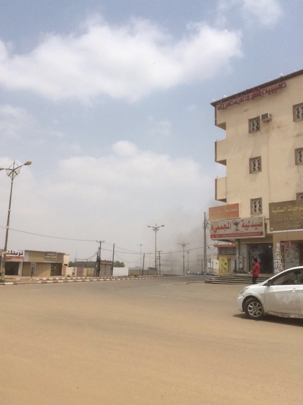 مقذوفات الحوثي بلدية الطوال (3)