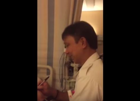 #تيوب_المواطن :ممرض فلبيني يرفّه عن المرضى بمحاكاة لهجة محلية