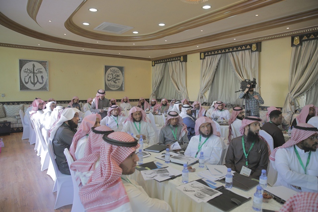 منسوبو 24 جمعية تابعة لتحفيظ الرياض يشاركون في ملتقى العلاقات العامة والإعلام والموارد المالية (2)