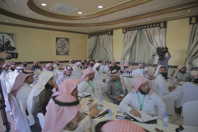 منسوبو 24 جمعية تابعة لتحفيظ الرياض يشاركون في ملتقى العلاقات العامة والإعلام والموارد المالية (7)