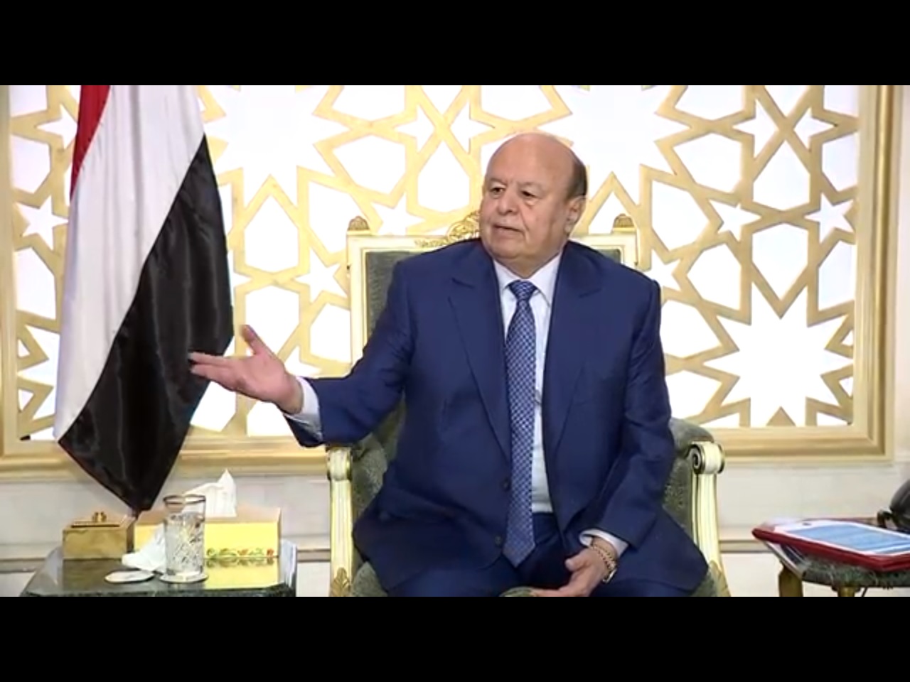 بالفيديو.. الرئيس اليمني يستمع لشرح التقرير الثالث من لجنة التحقيق في ادعاءات حقوق الإنسان 