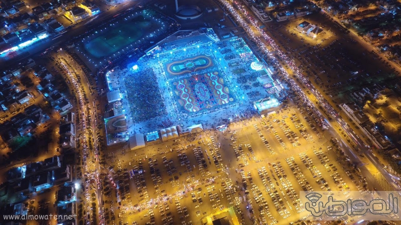 مهرجان ربيع الرياض كما بدا مساء اليوم الجمعه1