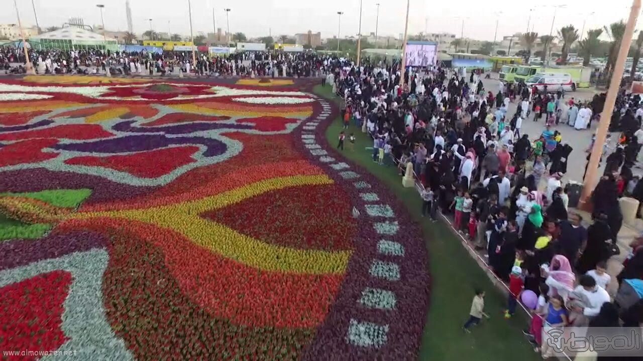 بلدية الشمال تقدم آلاف الهدايا التوعوية لزوار مهرجان ربيع الرياض