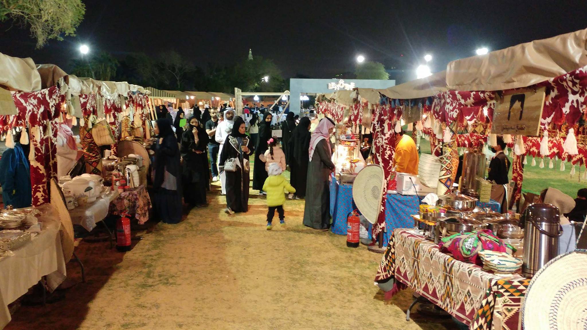 مهرجان للمأكولات يجذب سكان الرياض في إجازة نهاية الأسبوع