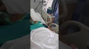 بالفيديو.. مواطن يتفاجأ بوالده على قيد الحياة بعد إبلاغه بوفاته في المستشفى
