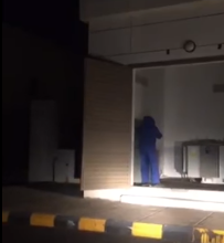 بالفيديو.. انفجار محول كهرباء في #الباحة ونجاة شخص بأعجوبة