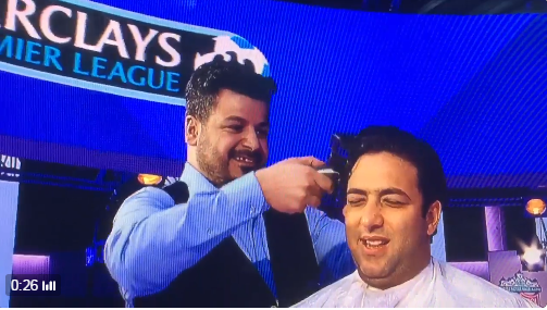 بالصور.. ميدو يحلق شعره “زيرو” على الهواء بعد فوز #ليستر