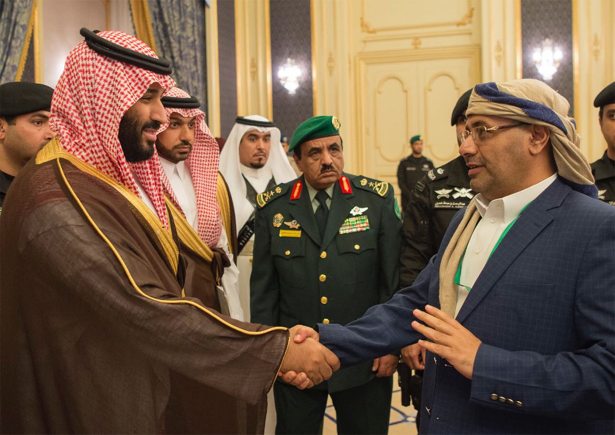 بالصور .. نائب الملك يلتقي أعضاء مجلس النواب اليمني المؤيدين للحكومة اليمنية