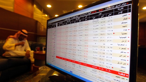 الأسهم السعودية تفقد 155 نقطة