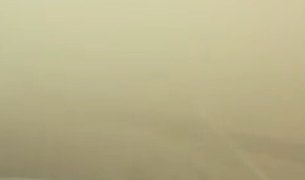 شاهد.. كيف هبط هذا الطيار السعودي وسط الغبار