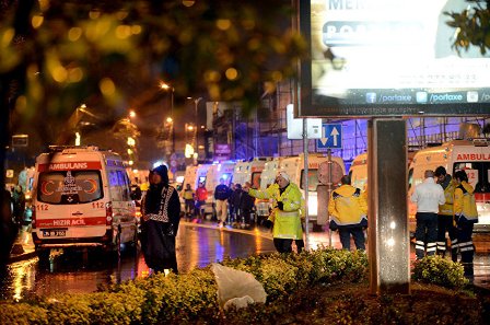 شهود عيان يروون لحظات الرعب في ملهى إسطنبول