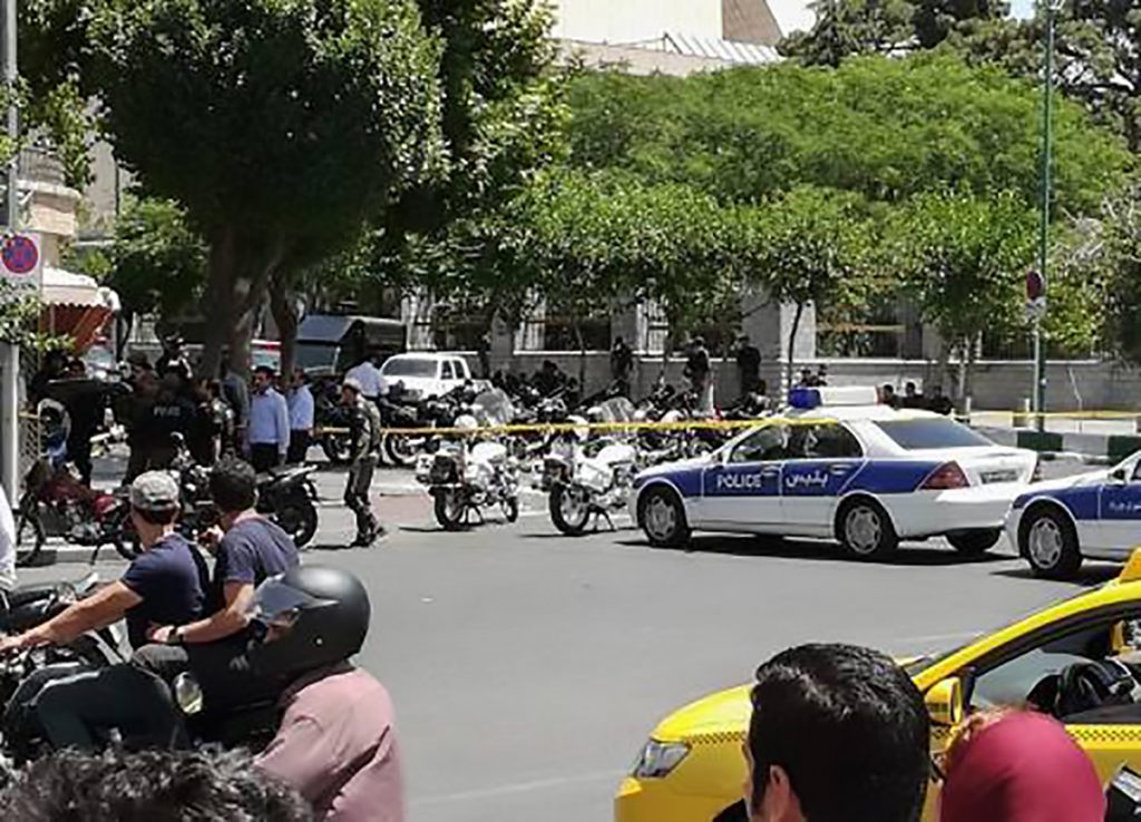 ارتفاع ضحايا هجوم إيران إلى 12 قتيلًا و42 جريحًا