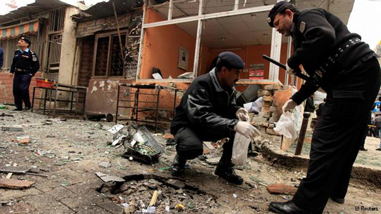 مقتل وإصابة 50 باكستانيا في هجوم على محكمة بإسلام آباد