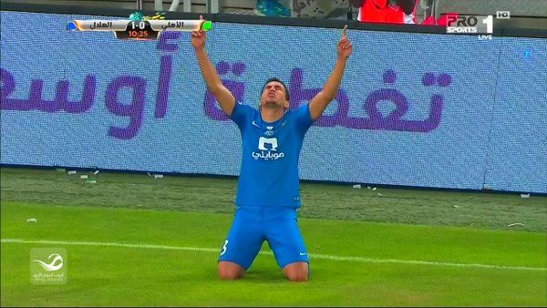 بالصور والفيديو.. شاهد هدف #الهلال الأول في شباك #الأهلي