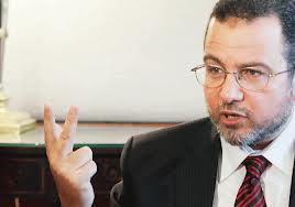 حكم بحبس رئيس وزراء مرسي لمدة عام