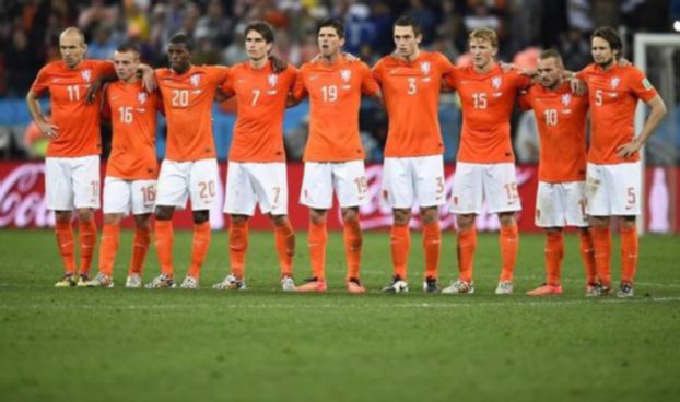 مباراة هولندا وفرنسا في موعدها برغم اعتداءات #بروكسل