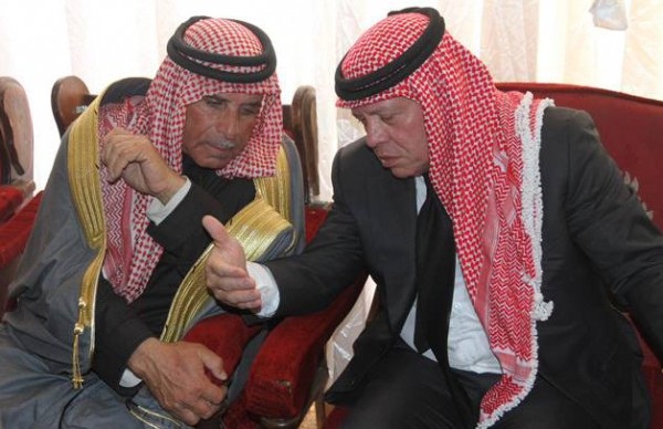 والد الكساسبة: الملك أبلغني أن 30 طائرة أردنية أغارت على داعش