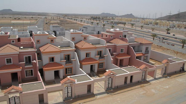 تسليم 42 وحدة سكنية للمستفيدين من الإسكان التنموي في محايل - المواطن