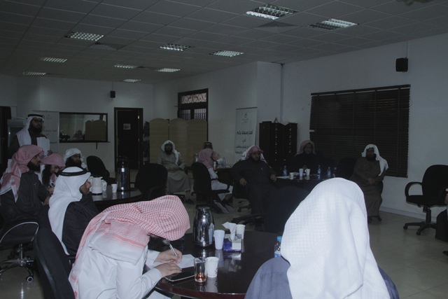 ورشة عمل لدراسة البيئة في ادارة الشؤون التعليمية بتحفيظ الرياض (1)