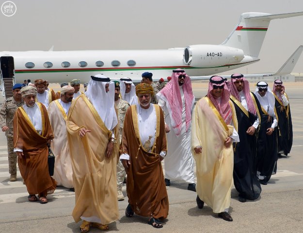 وزراء خارجية دول مجلس التعاون يصلون إلى الرياض