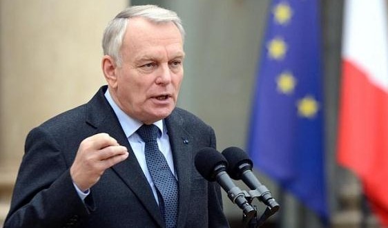 وزير خارجية فرنسا يطالب بسرعة إخراج بريطانيا من التكتل الأوروبي