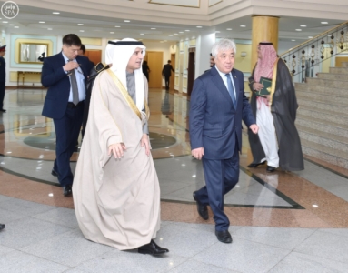 وزير الخارجية عادل الجبير مع وزير خارجية كازاخستان.jpg1