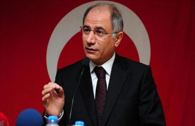 وزير الداخلية التركي يعفي قائد خفر السواحل من منصبه