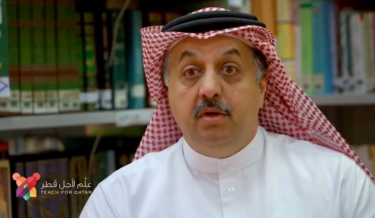 شاهد وزير الدفاع القطري يكذب على الملأ ويغسل عقول الأطفال.. من يستحق حكم قطر؟