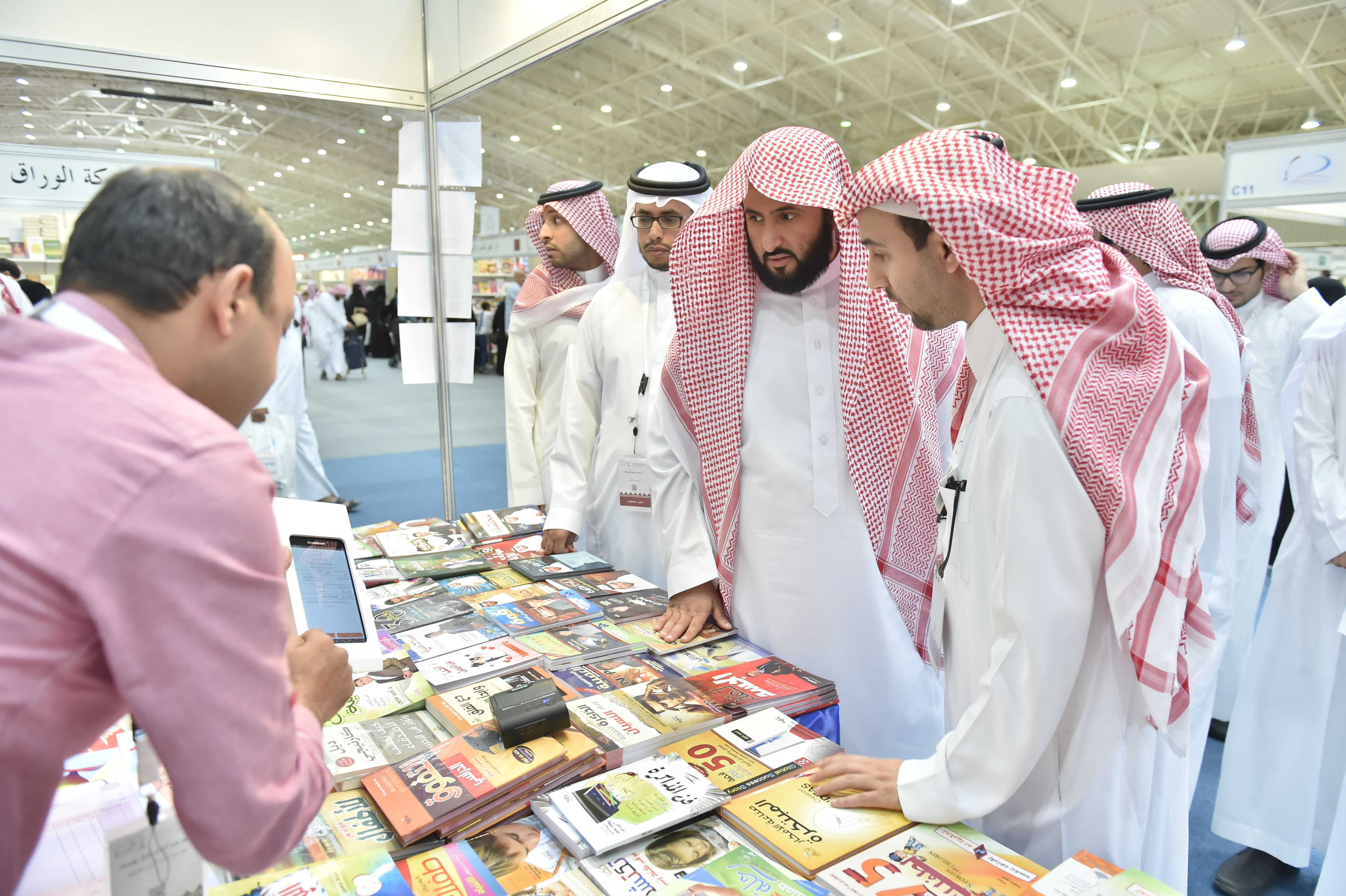 وزير العدل: معرض الكتاب جمَع بين أصالة الرياض وتفاعل الزوار