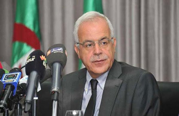 فرنسا تكرر “اعتذارها” للجزائر بعد تفتيش احد وزرائها في مطار اورلي
