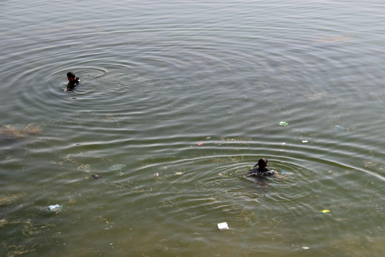 وفاة طفلة غرق في بحيرة أجا بحائل (2)