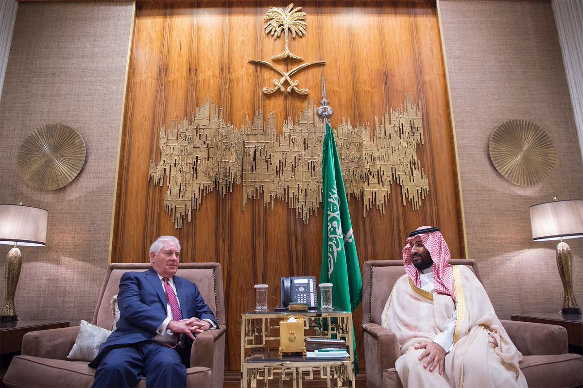 ولي العهد يبحث مع تيلرسون تعزيز العلاقات السعودية الأميركية
