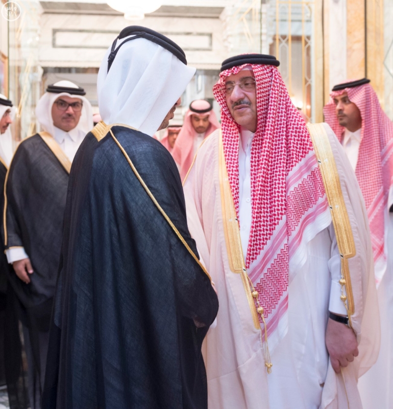 ولي العهد يستقبل رئيس مجلس الوزراء وزير الداخلية في قطر ‫(1)‬ ‫‬