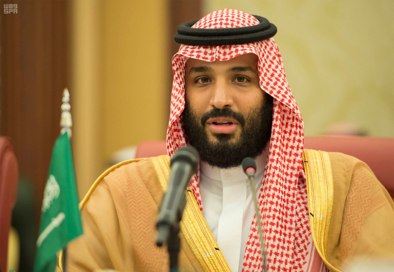 هذا ما قاله محمد بن سلمان عن قيادة المرأة قبل عام ونصف