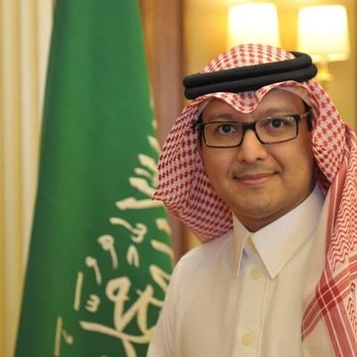 السفير بخاري: الجسر الجوي السعودي للبنان يضم أجهزة طبية وأدوية وأغذية