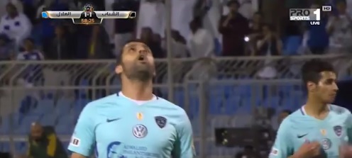 انتقادات لمستوى القحطاني في مباراة الهلال والشباب