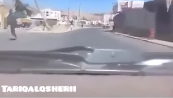 ‏‫بالفيديو.. #لبيك_يا_سلمان تصدح في #صنعاء مع اقتراب تحريرها من أذناب الفرس