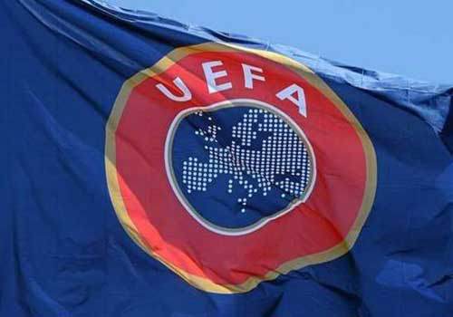 اليويفا يطالب الفيفا بالتحقيق في ادعاءات بلاتر ضد بلاتيني